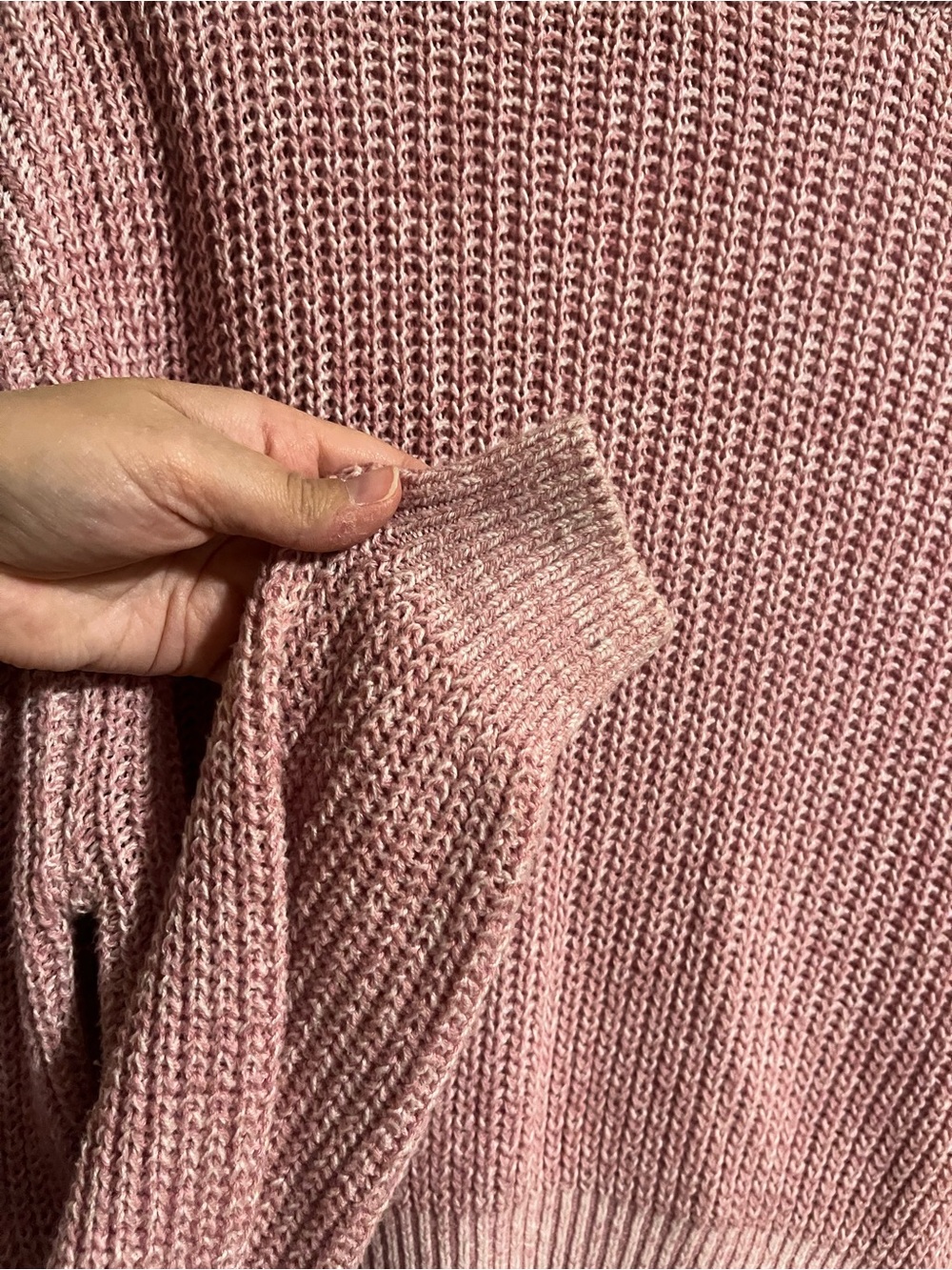 Urban Outfitters | Pink Cropped Crewneck Sweater - Sz M - Picture 3 of 8